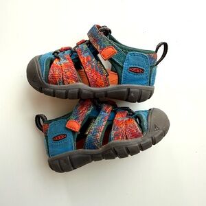 KEEN Baby Toddler Seacamp 2 CNX Closed Toe Sandals size 4 - Water Shoes